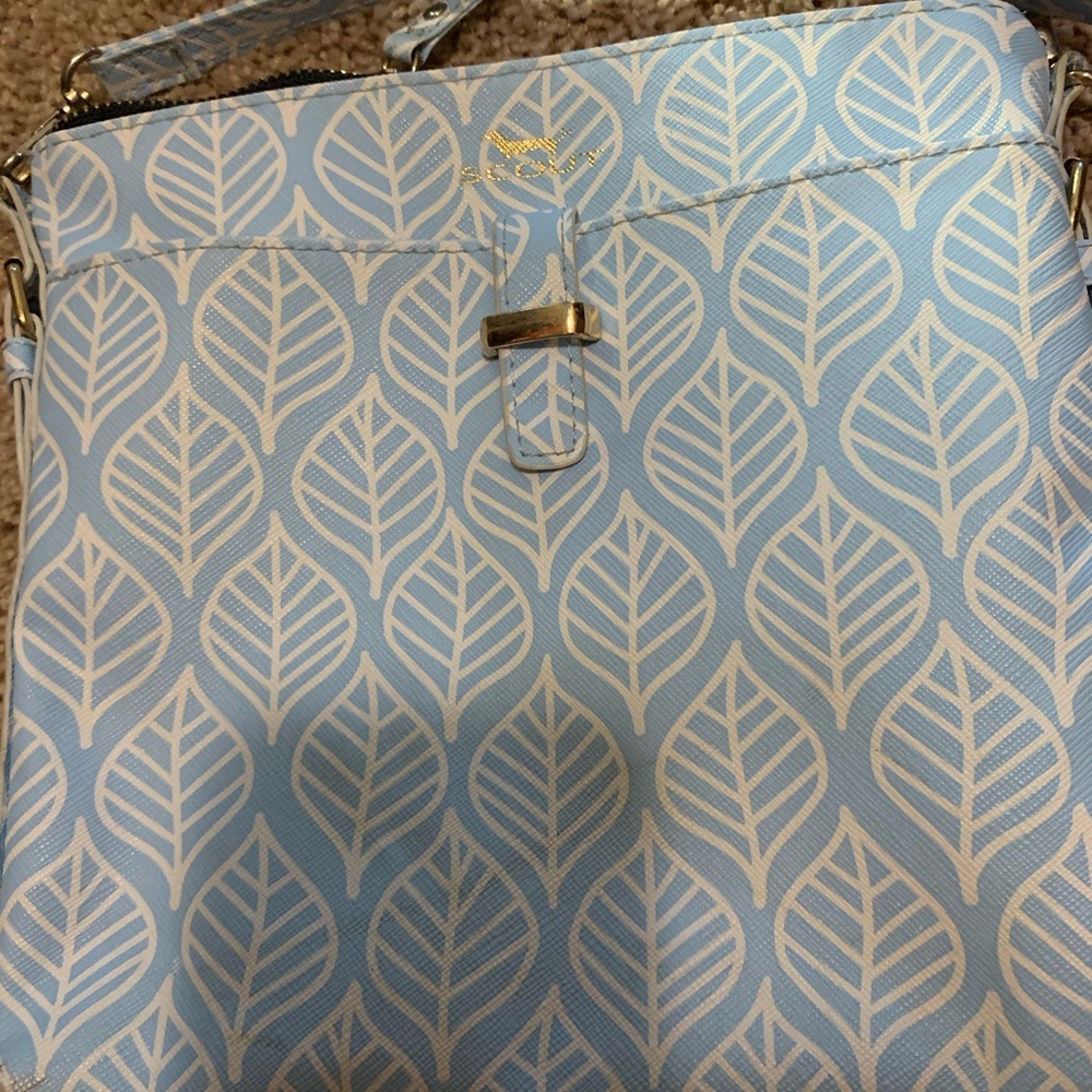 scout crossbody